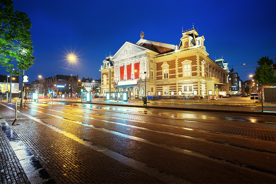 Historische tramrit door verlicht Amsterdam + drankje
