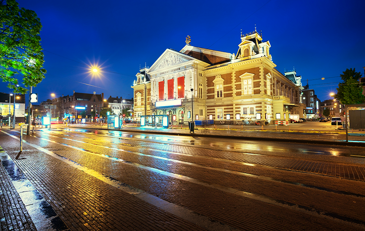 Valentijnsrit in een historische tram + drankje (60 min)