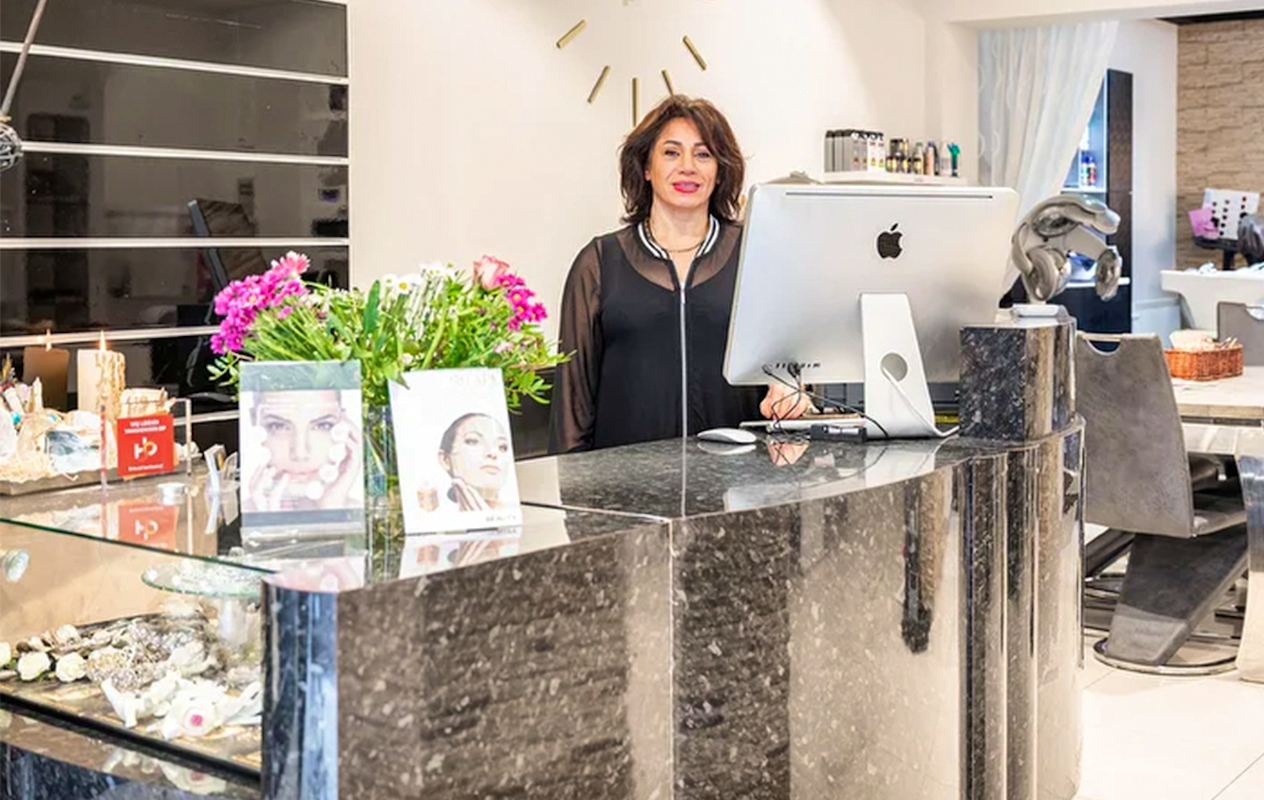 Manicure- of pedicurebehandeling + evt. gellak