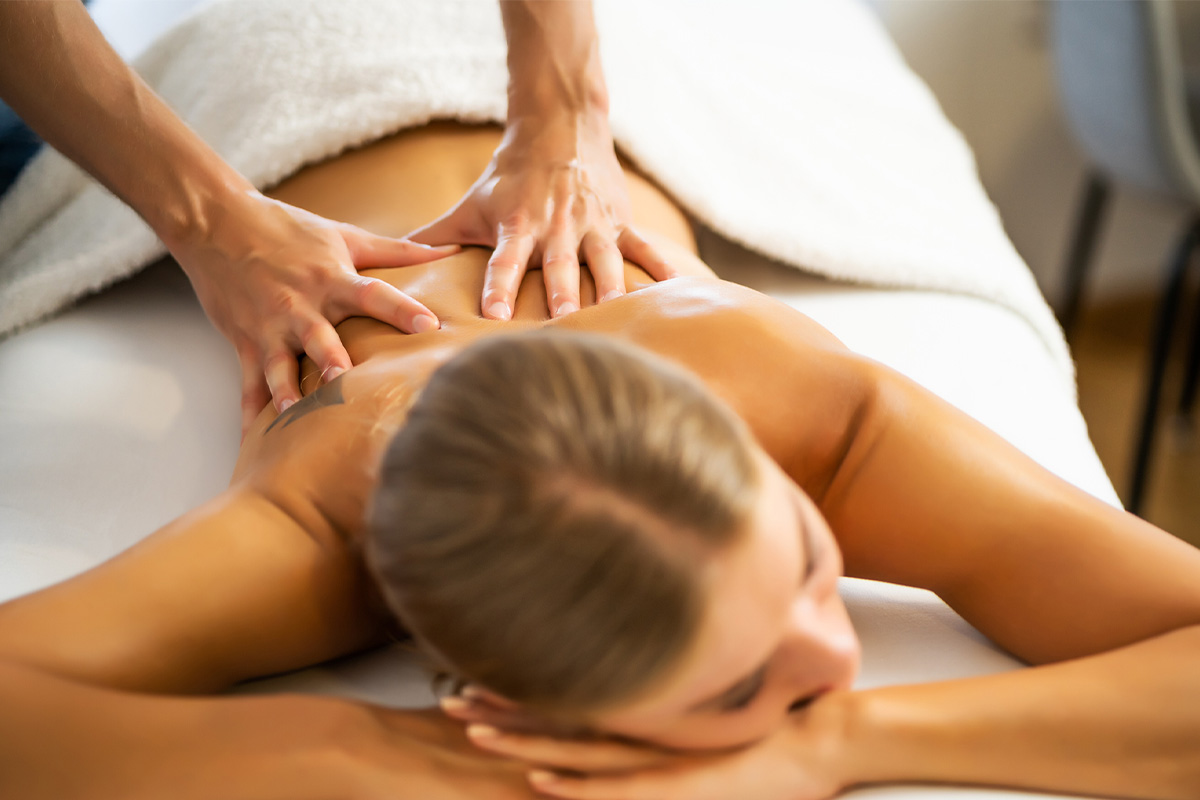 Massage bij Sunday's Noordwijk