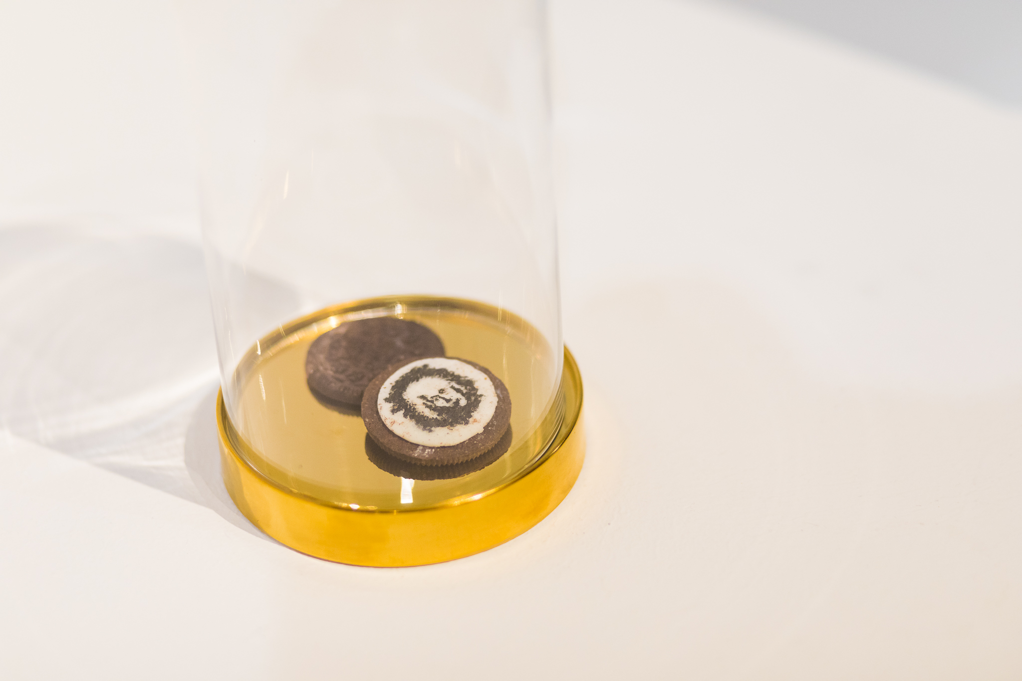 Bewonder de kleinste kunstwerken bij Micro Art Amsterdam