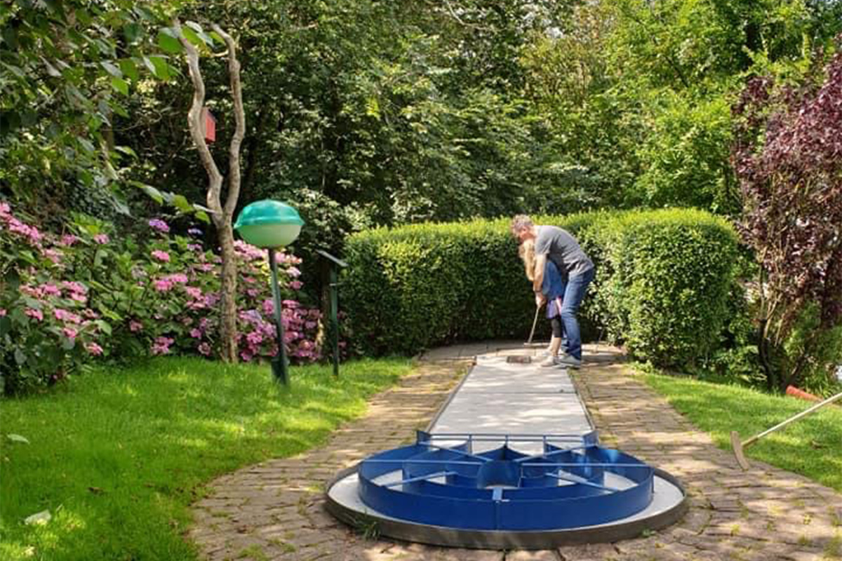 Minigolf + eventuele pannenkoek bij Duinpark Paasdal