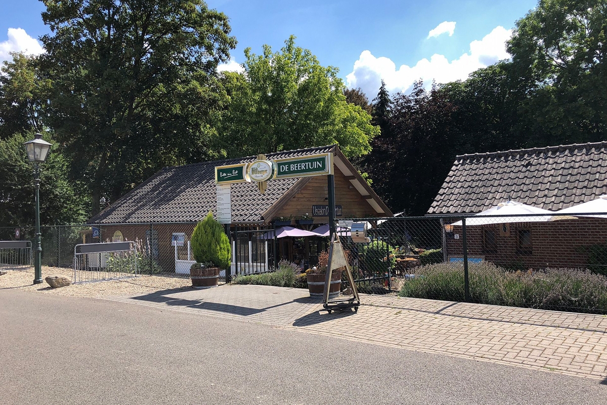 Midgetgolf + eventuele snacks bij De Beertuin (2 personen)