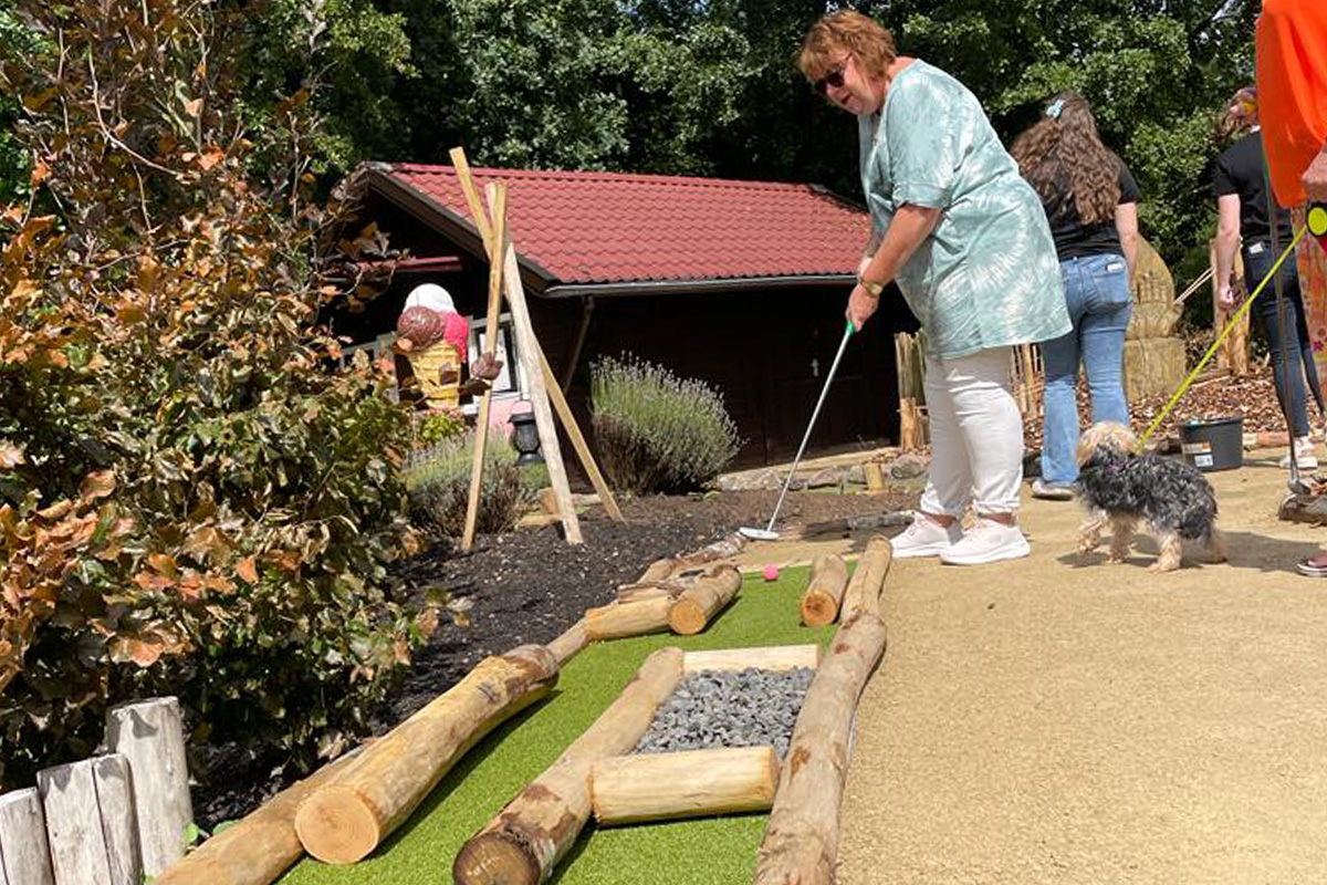 Midgetgolfen bij Singel 40