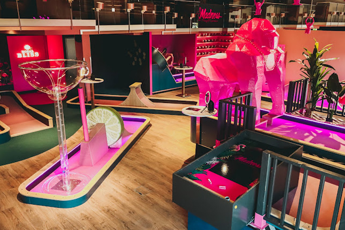 Minigolf bij Madness Minigolf