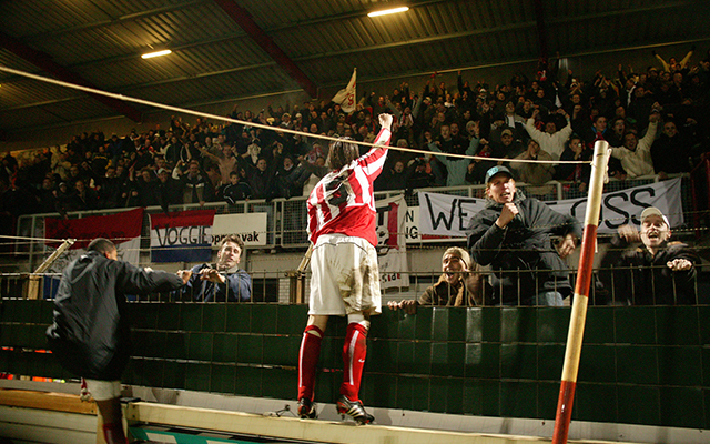 Moedig TOP Oss aan tijdens een thuiswedstrijd! 