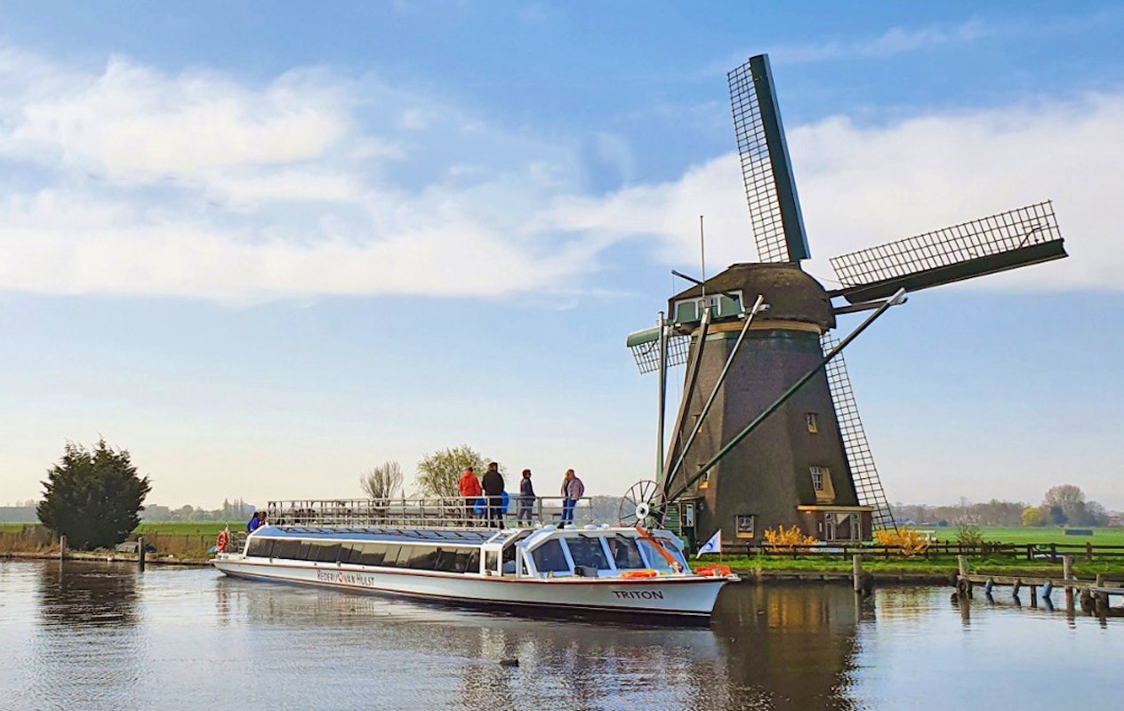 Molen en merentocht vanuit Warmond 