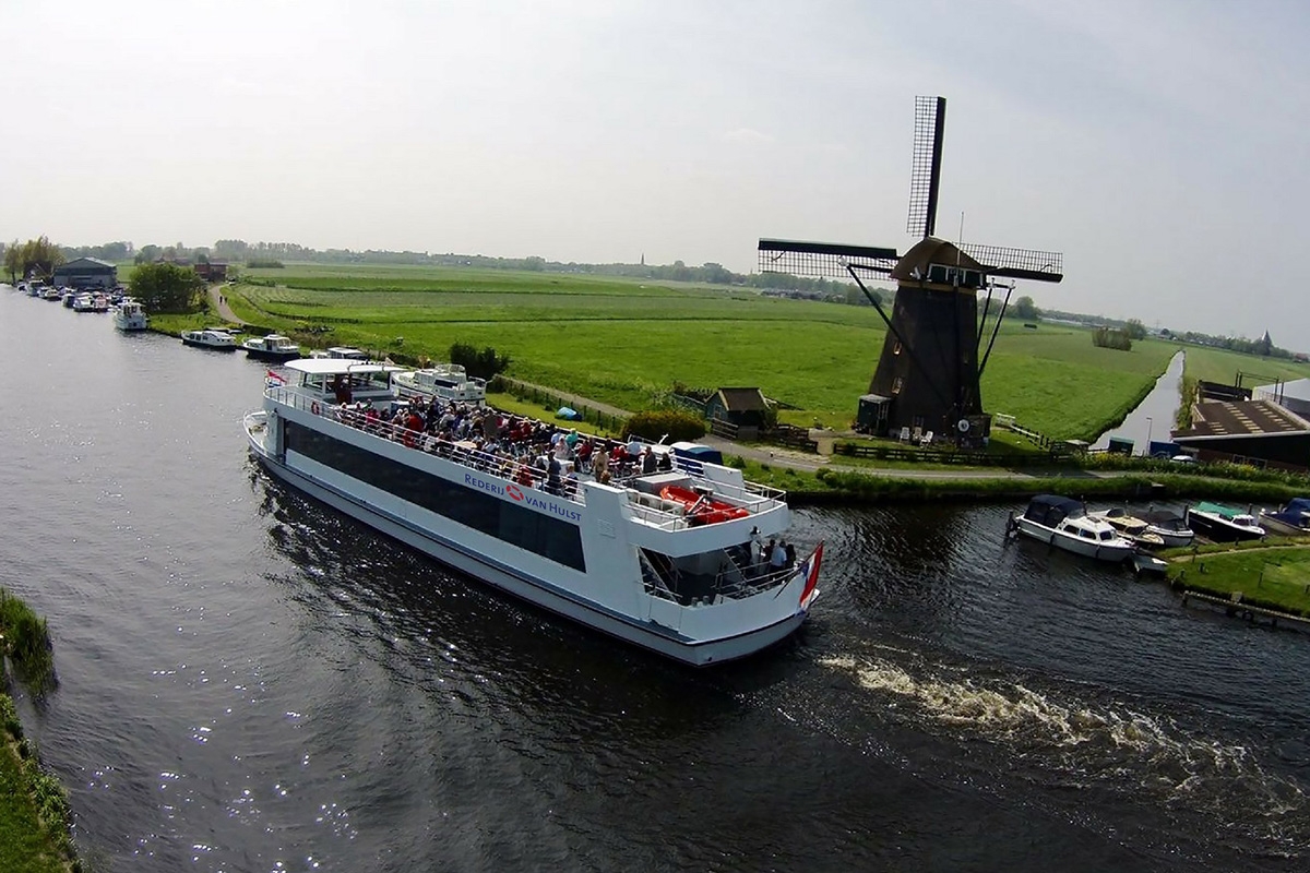 Molen en merentocht vanuit Warmond 