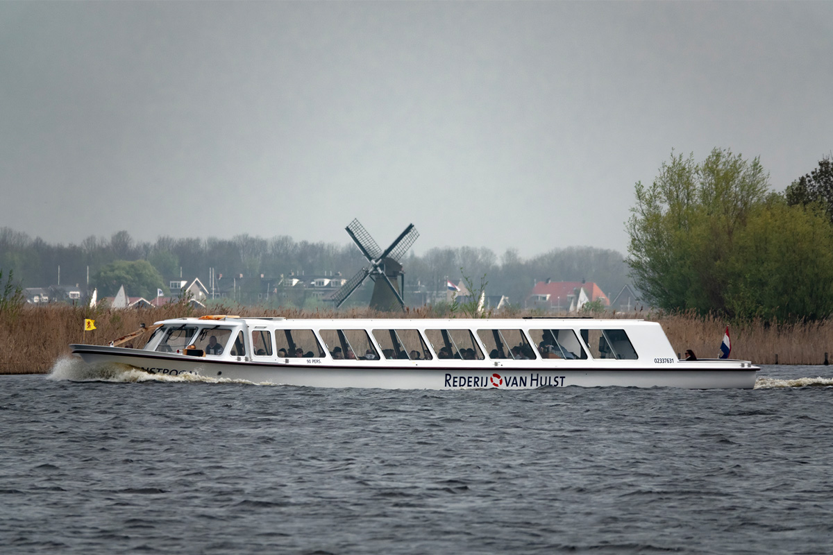 Windmill cruise on the Kagerplassen (1 hour)