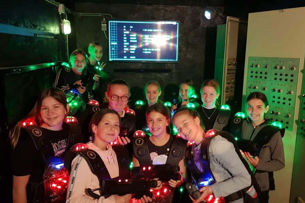 Obstakelbaan of 3 heats lasergamen bij Home of Heroes 