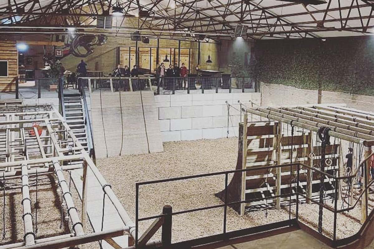 Obstakelbaan of 3 heats lasergamen bij Home of Heroes 