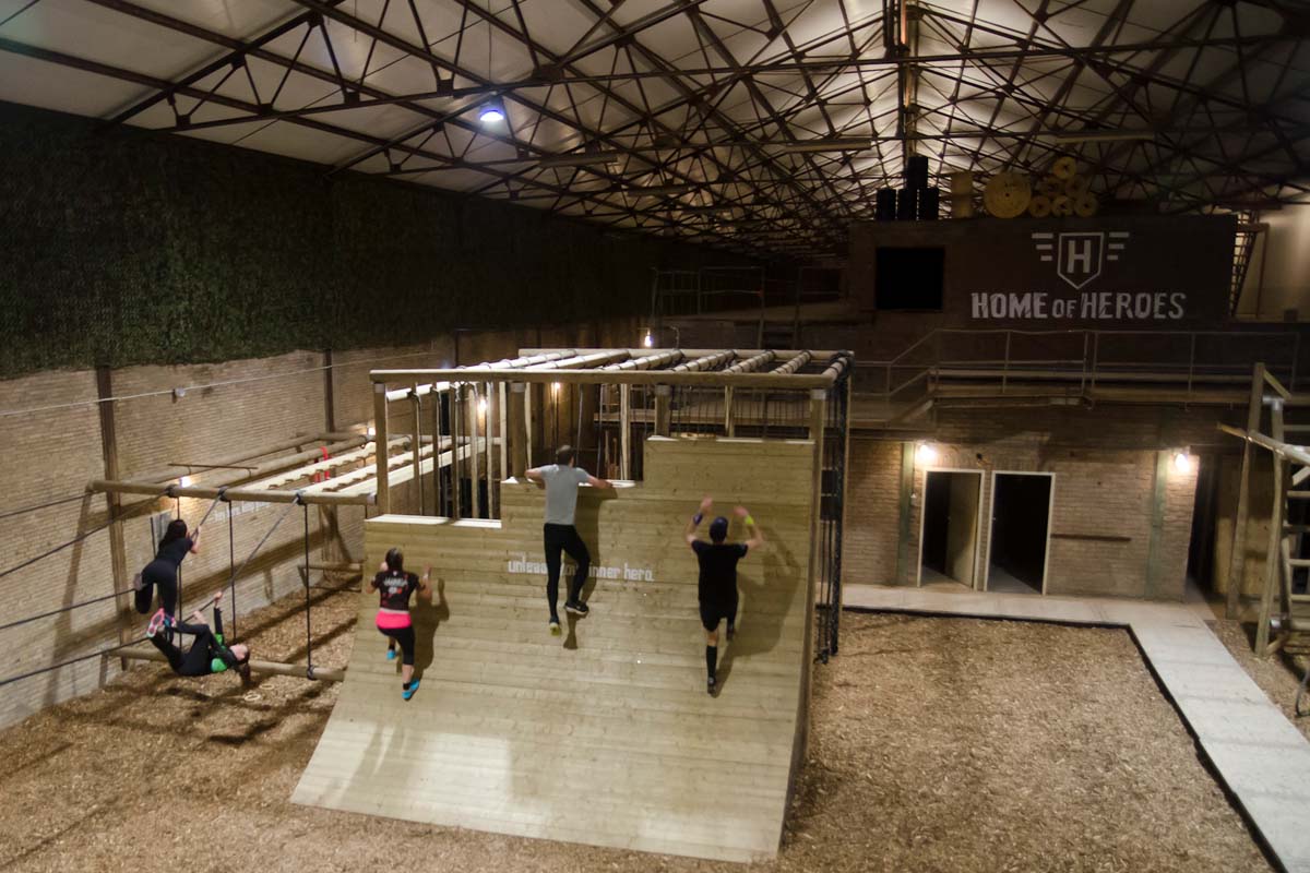 Obstakelbaan of 3 heats lasergamen bij Home of Heroes 