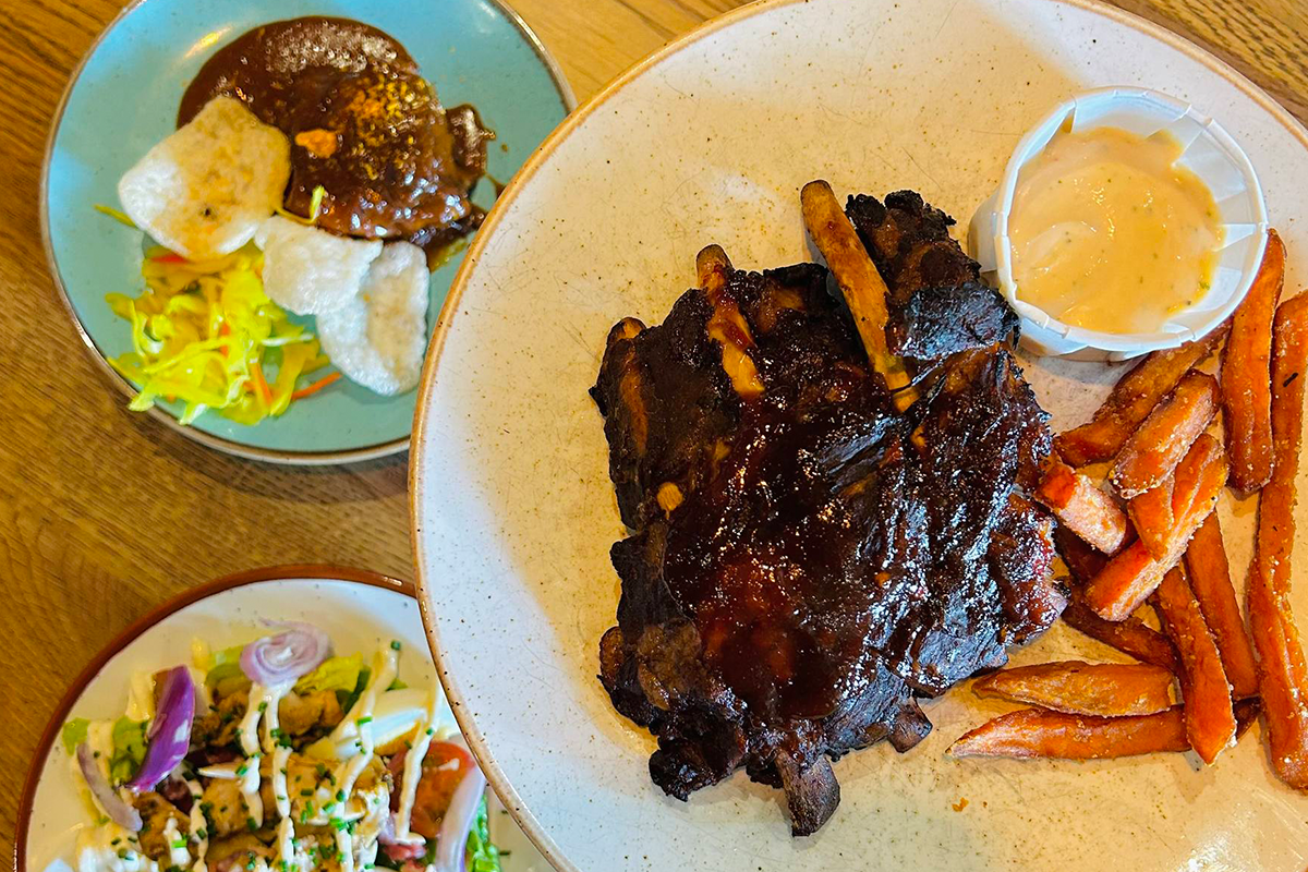 Onbeperkt dineren + broodplank én desserts bij Restaurant Pieterman