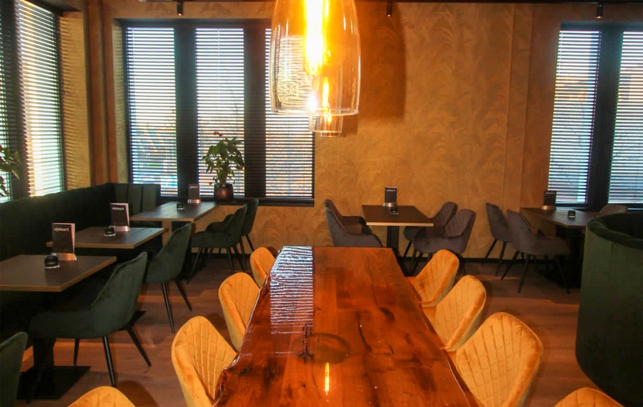 Onbeperkt dineren bij Hof van Veldhoven