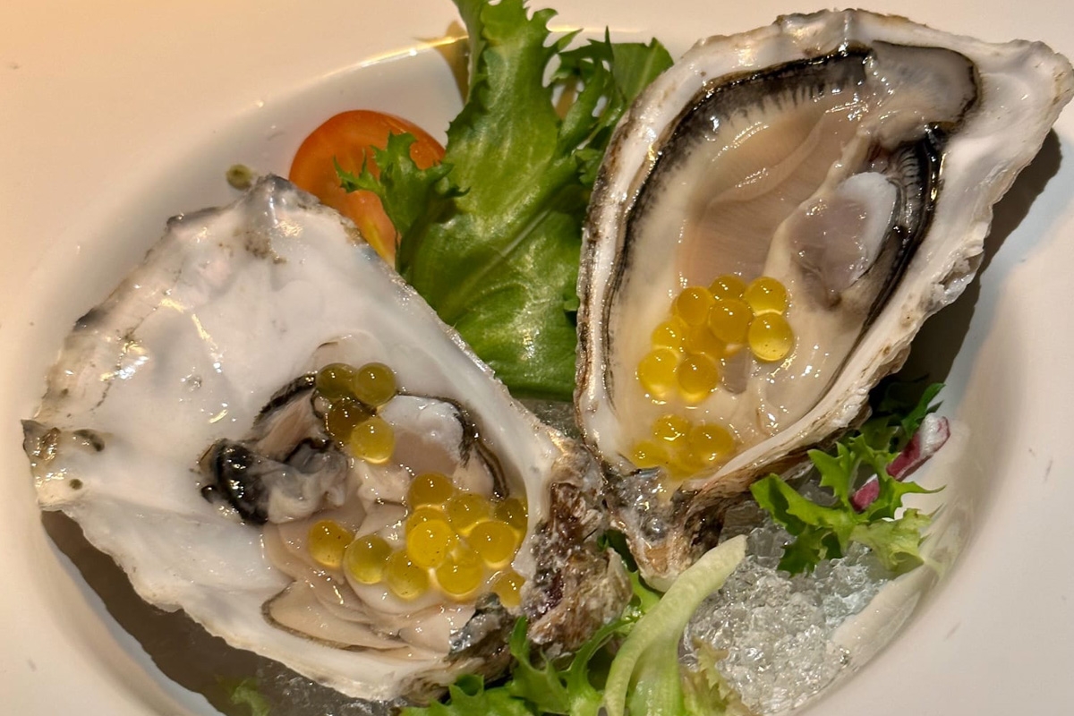 Onbeperkt dineren bij Hof van Veldhoven