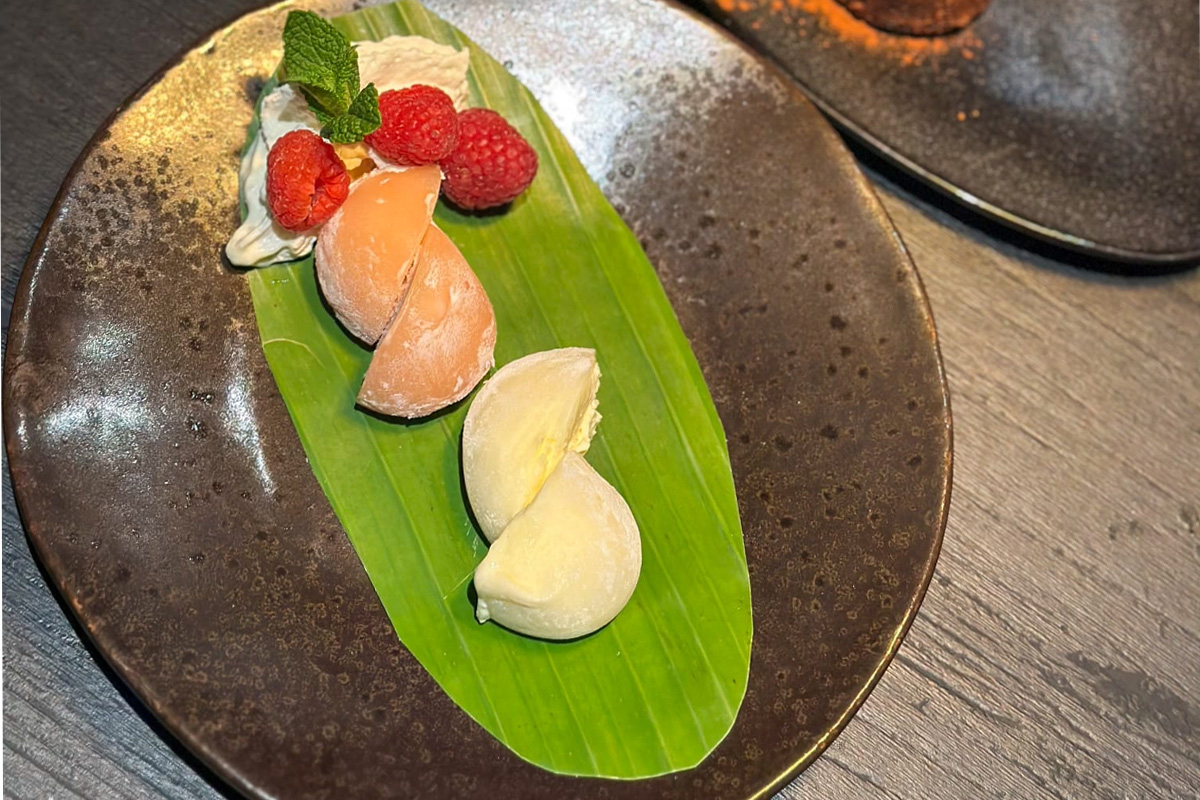 Onbeperkt dineren bij Hof van Veldhoven