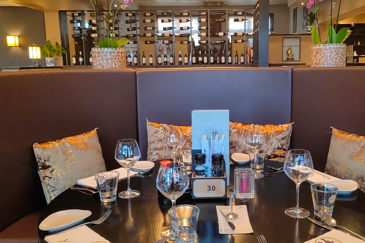 Onbeperkt eten bij Restaurant Youya (keuze uit 60+ Aziatische gerechten)