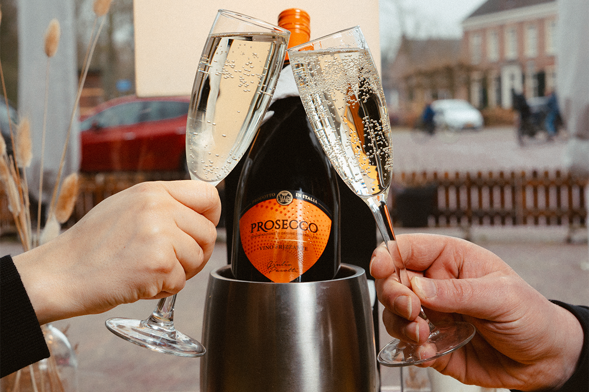 Onbeperkt gamba's of spareribs bij Het Wapen van Westerhoven