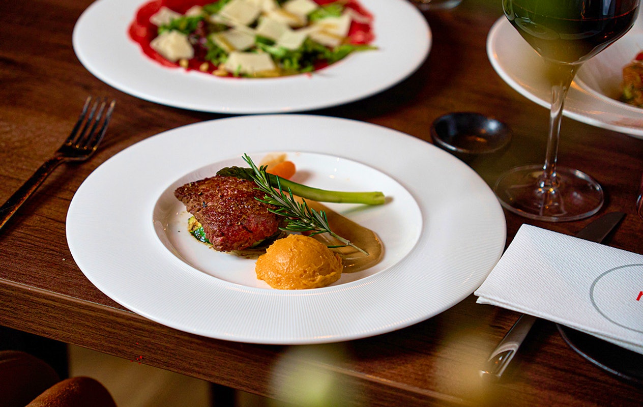 All you can eat bij Red Moon Veldhoven