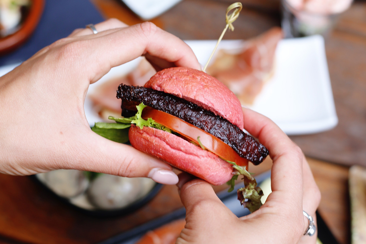 Onbeperkt tapas bij Carras Bites