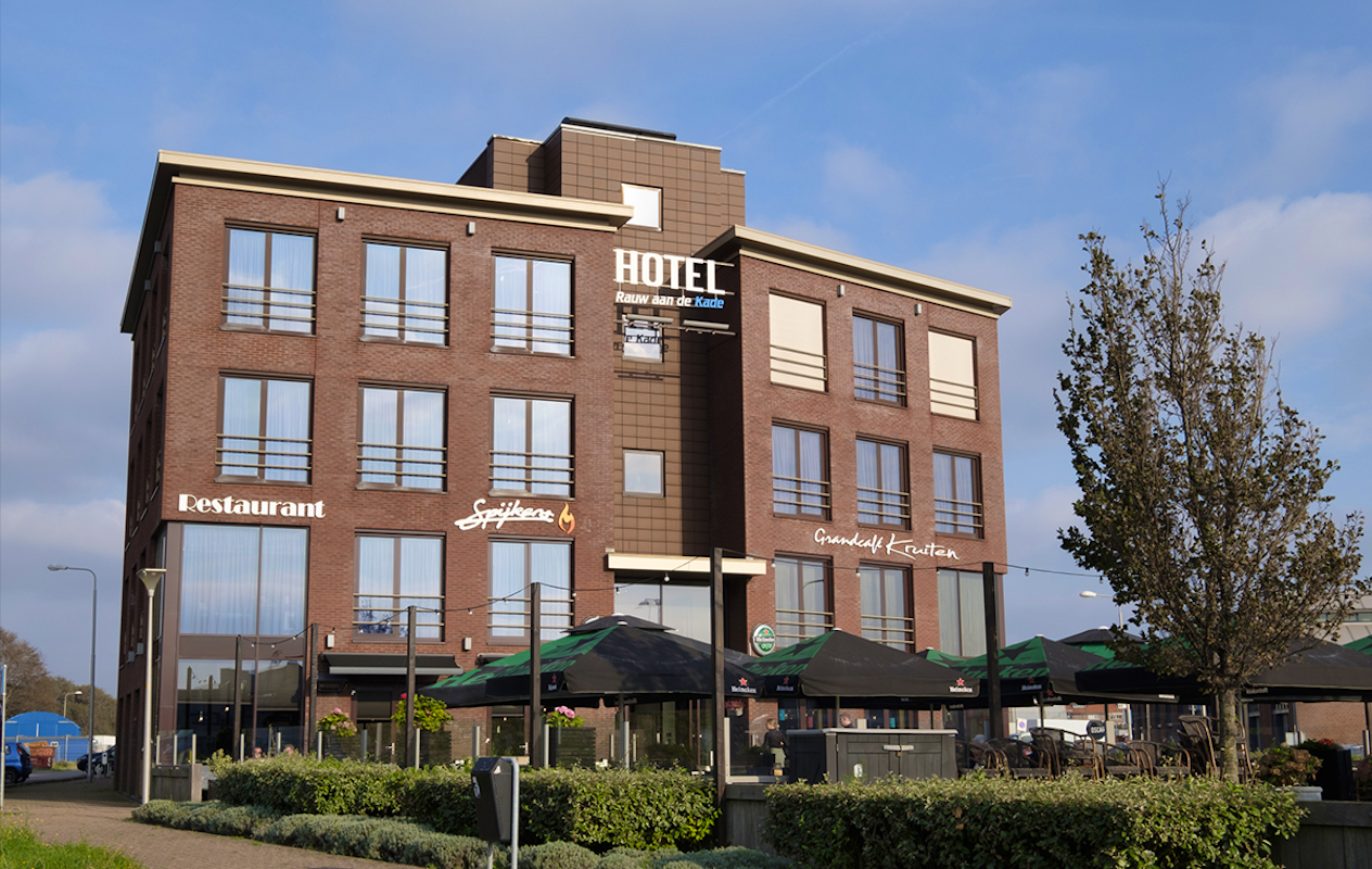 Onbeperkt tapas + dessert bij Spijkers IJmuiden