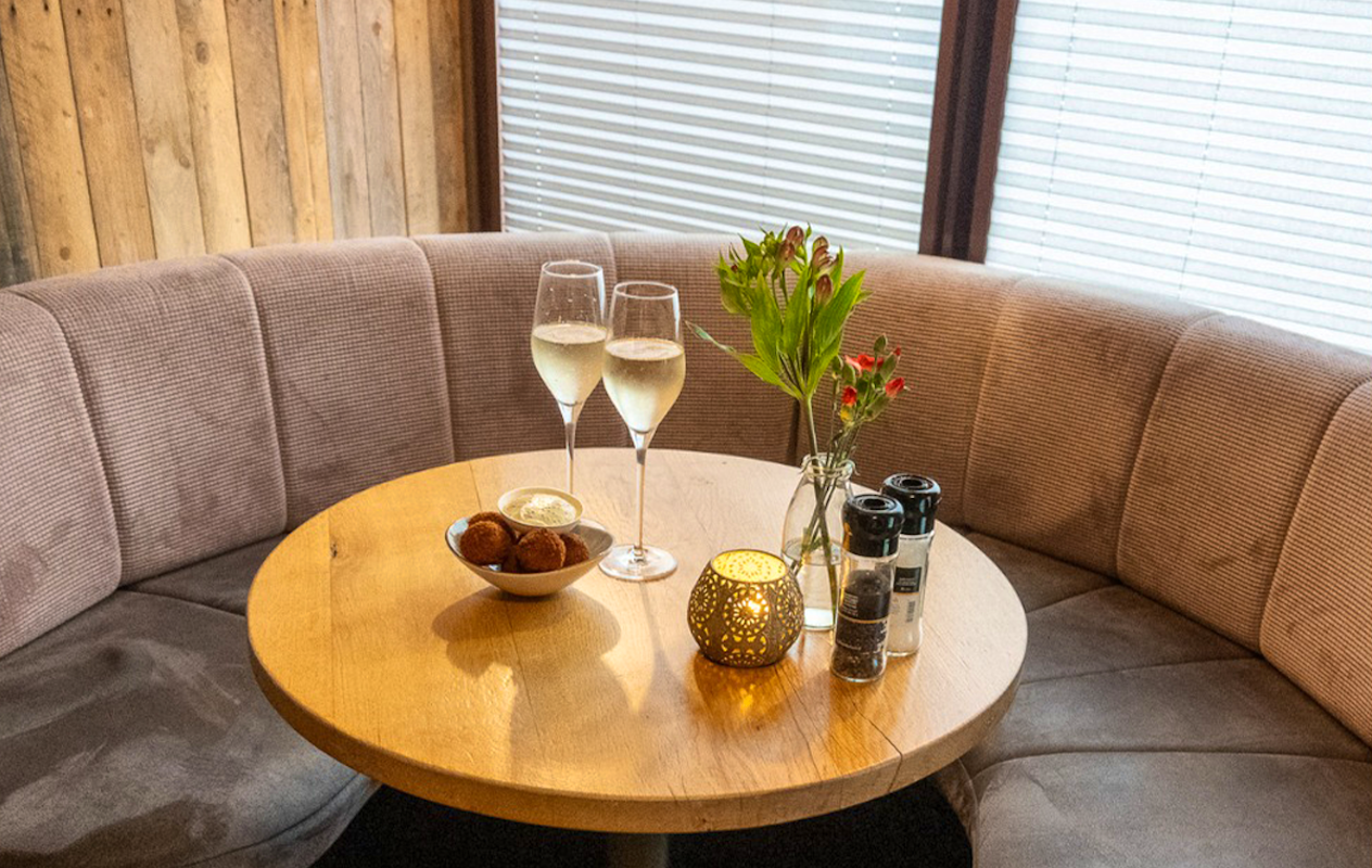 Onbeperkt tapas + dessert bij Spijkers IJmuiden