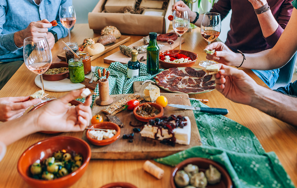 Onbeperkt tapas + dessert bij Spijkers IJmuiden