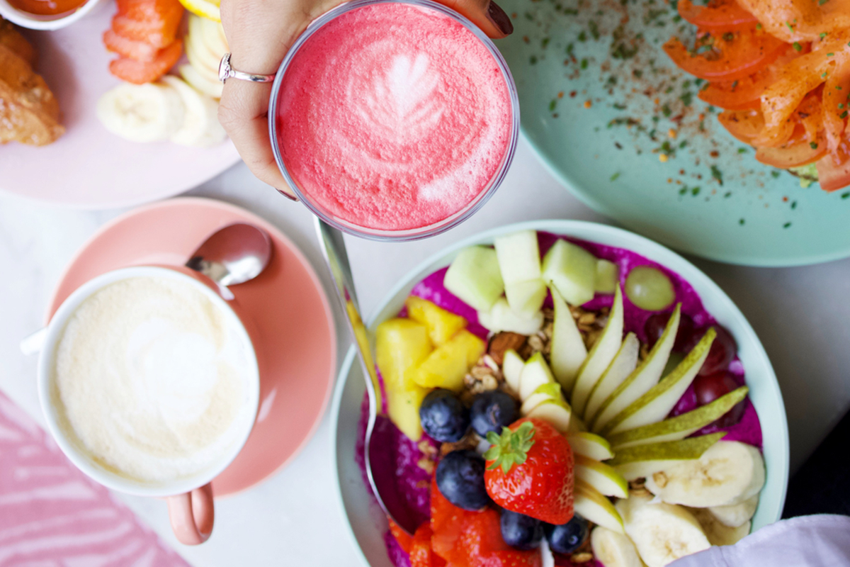 Luxe ontbijt of lunch + koffie/thee bij Corner Bakery