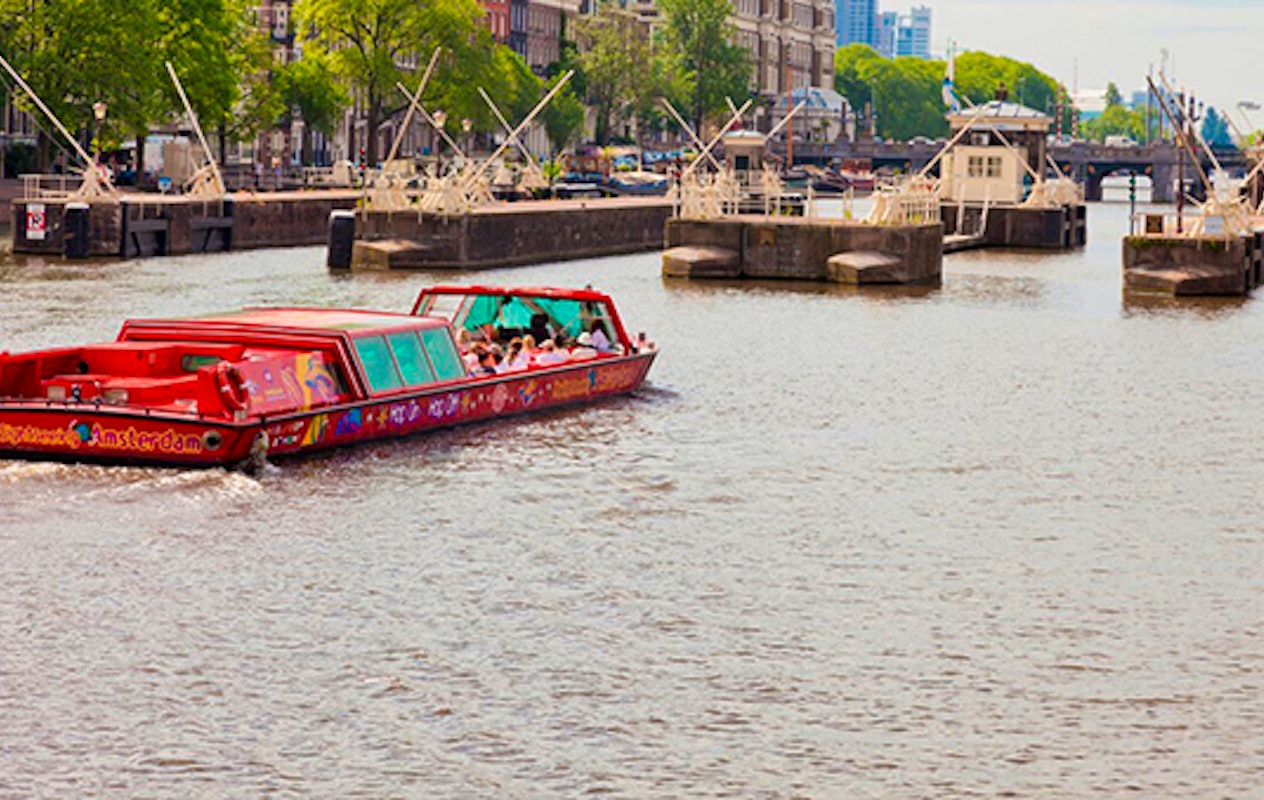Ontdek Amsterdam per boot en bus met deze Hop on Hop off Tour