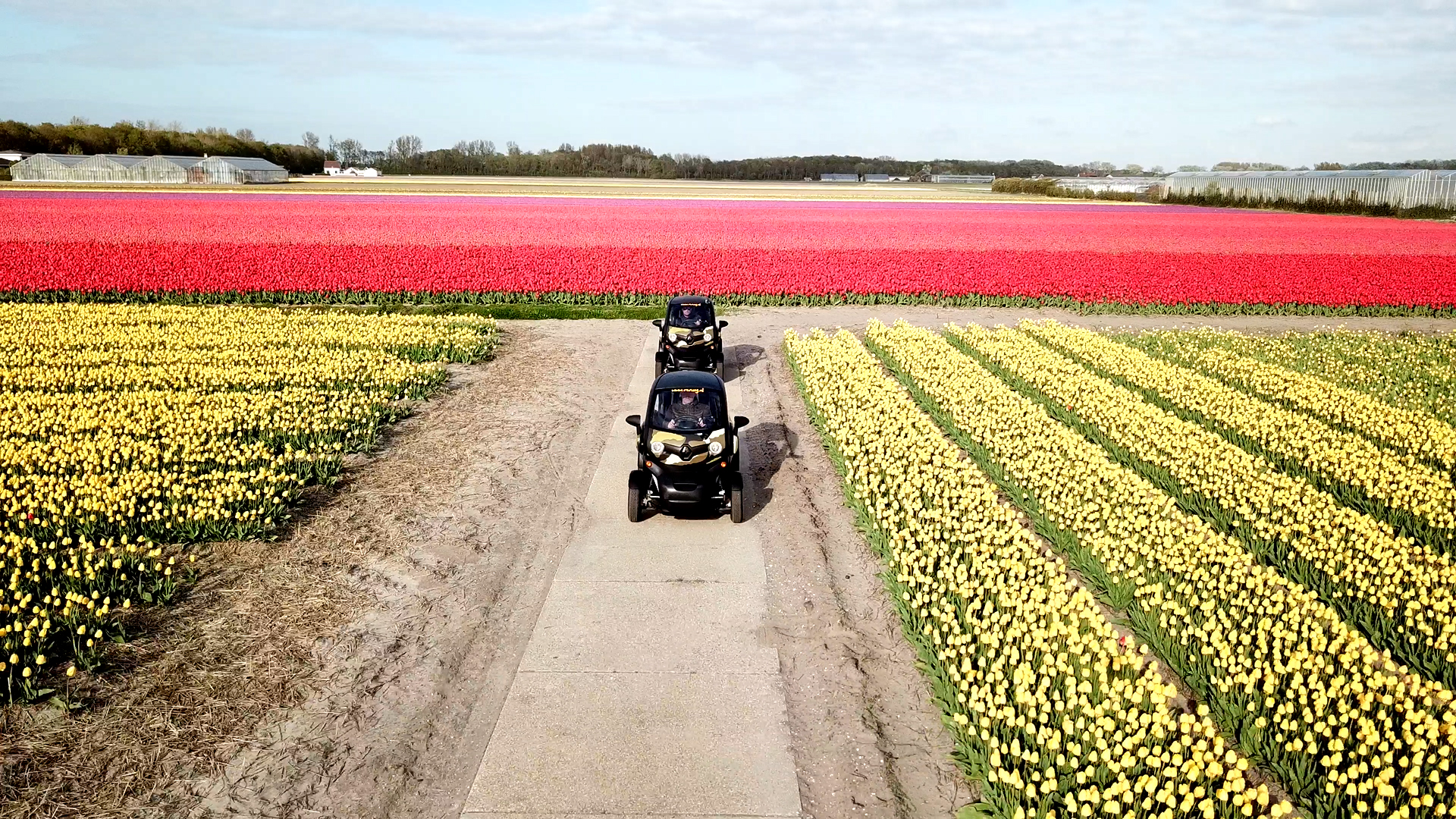 Ga met zijn 2en op tour in de Twizy! 