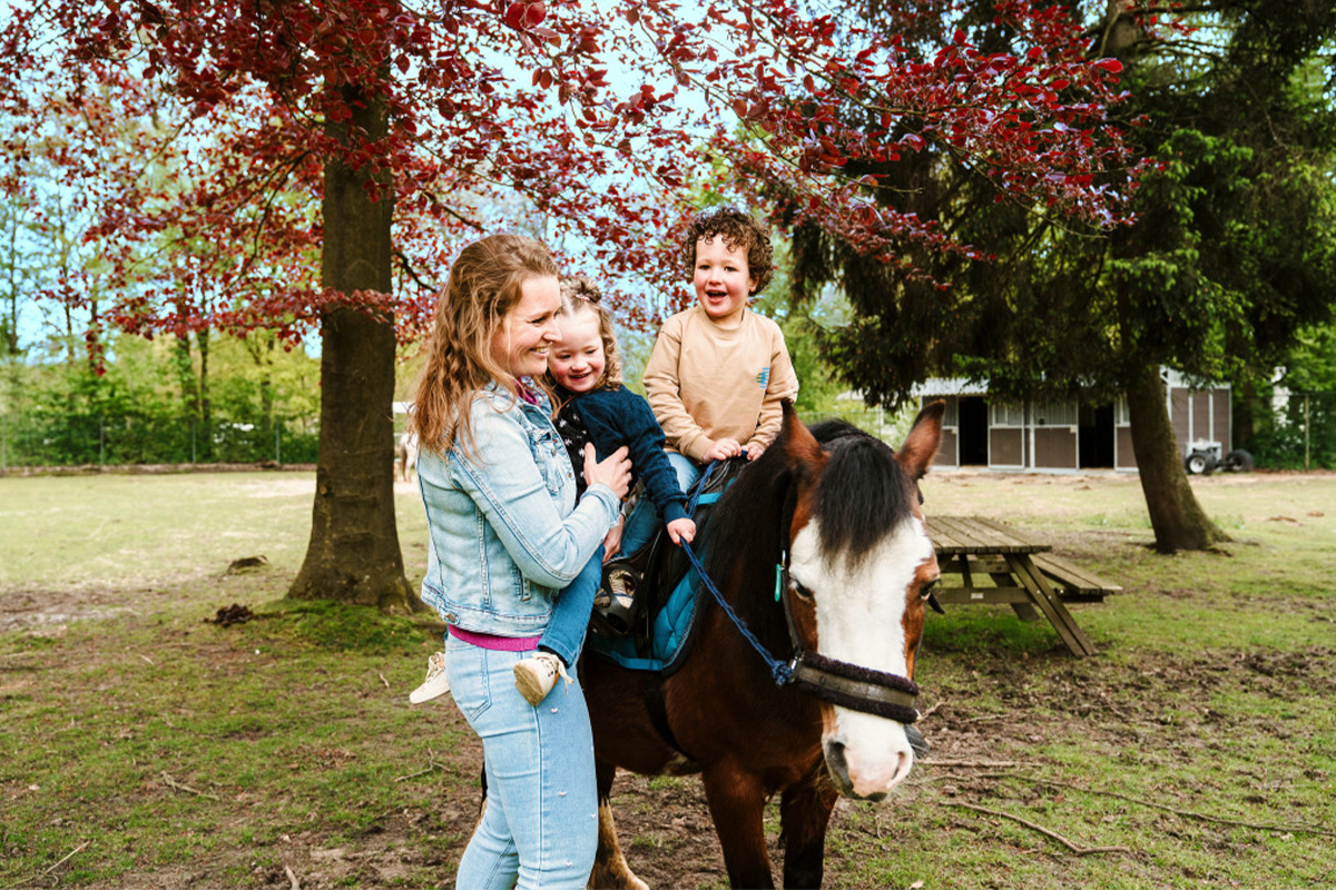 Weekend of midweek op Vakantiepark Dierenbos met toegang tot Beekse Bergen