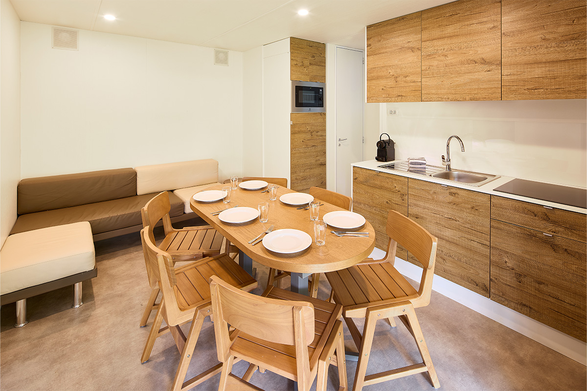 Verblijf op Lake Resort Beekse Bergen + toegang Safaripark Beekse Bergen