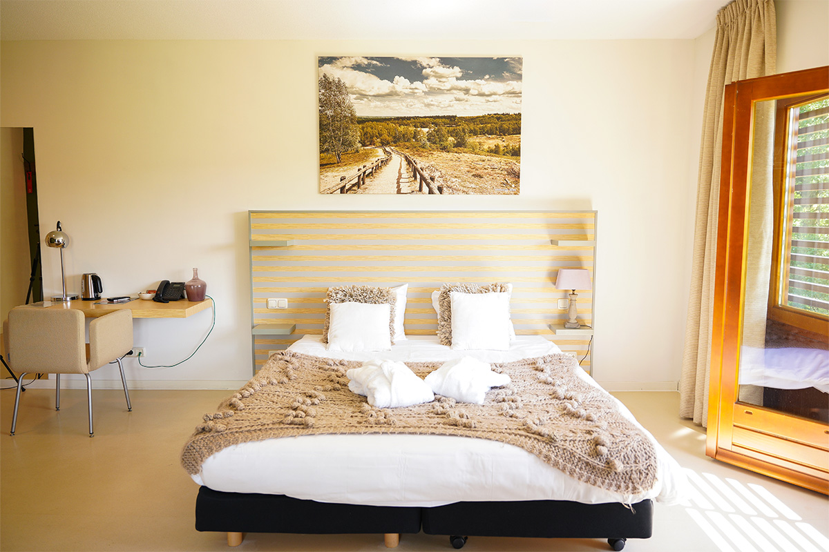 Overnachting + ontbijt bij Boshotel Overberg (2 personen)