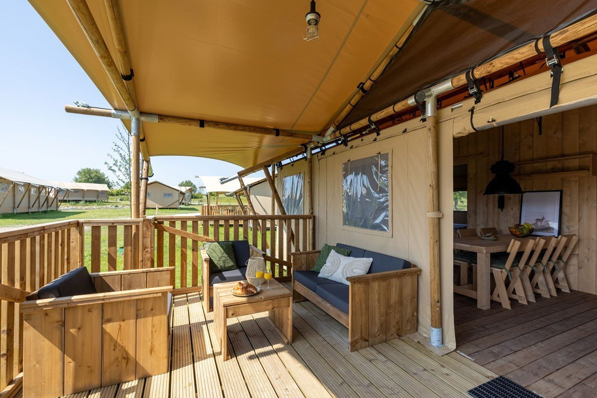 Overnachting(en) in een luxe safarilodge bij Vakantiepark IJsselhof 