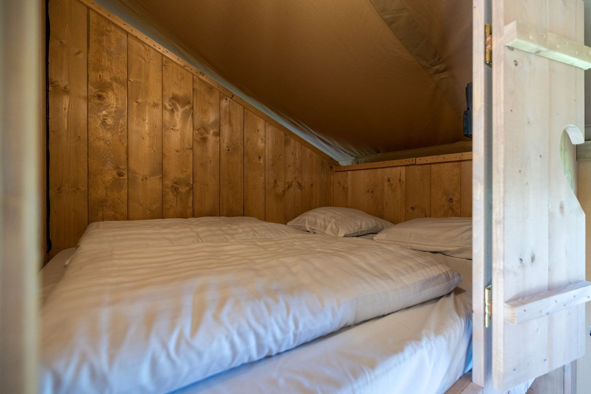 Overnachting(en) in een luxe safarilodge bij Vakantiepark IJsselhof 