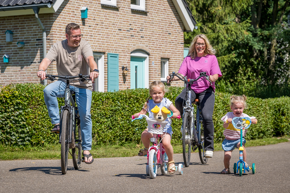 3 of 4 nachten Familie Resort de Tovertuin + Avonturenpark de Tovertuin