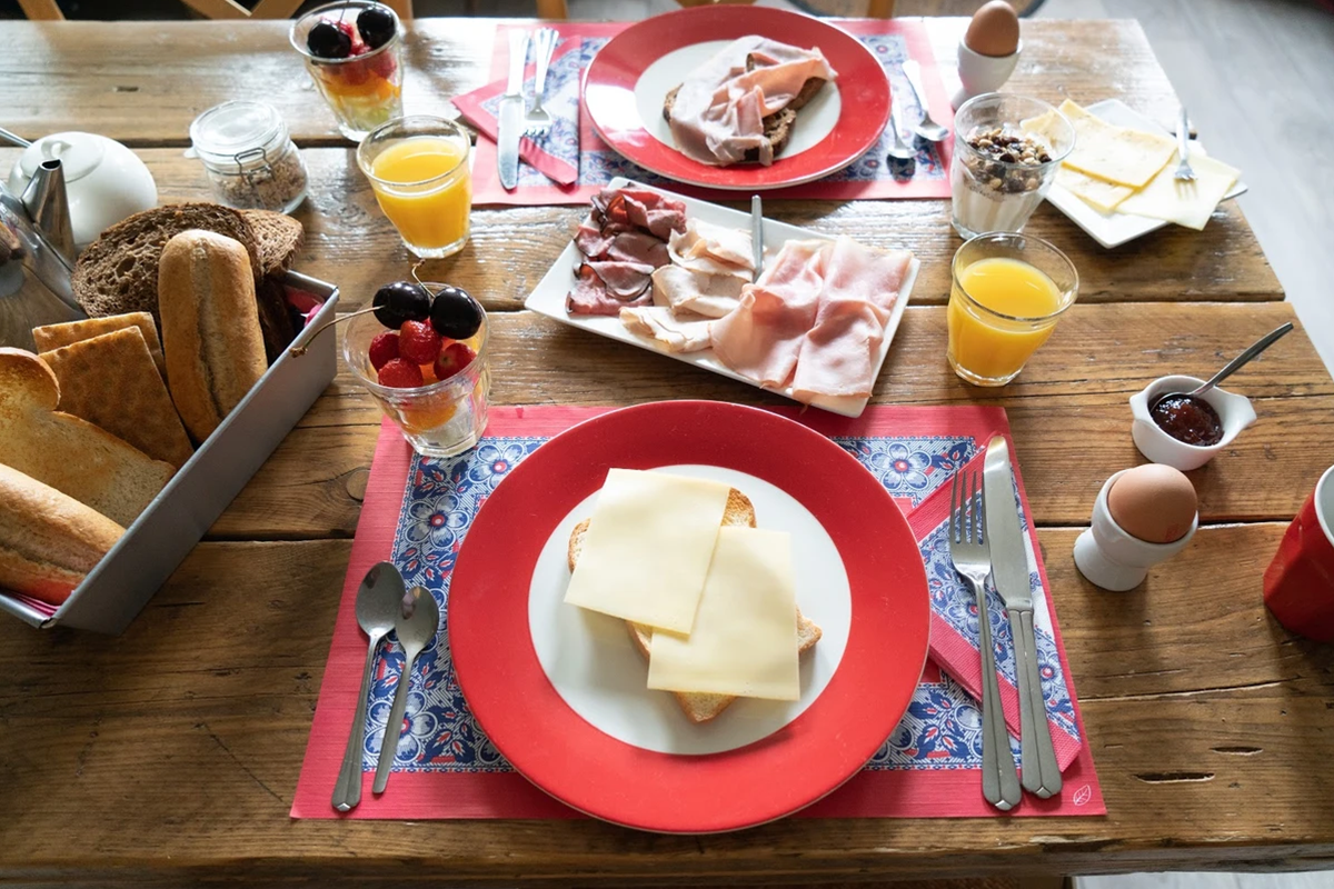 Overnachting + ontbijt + bubbels bij B&B De Posthoorn (2 personen)