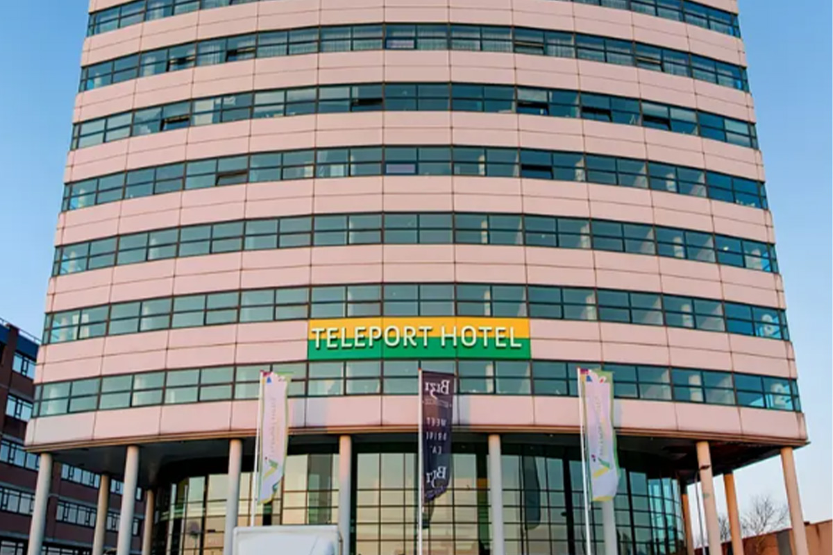 Overnachting + ontbijt bij The Hague Teleport Hotel (2 personen)