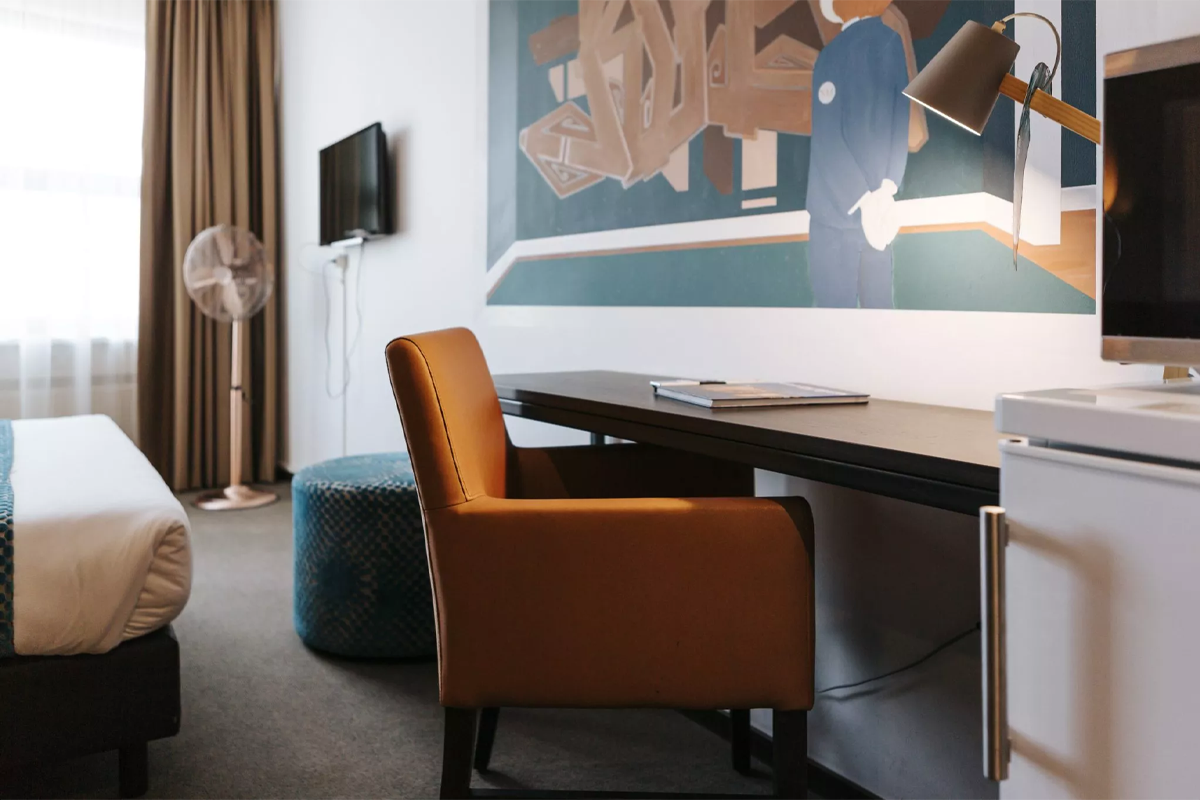 Overnachting + ontbijt bij The Hague Teleport Hotel (2 personen)