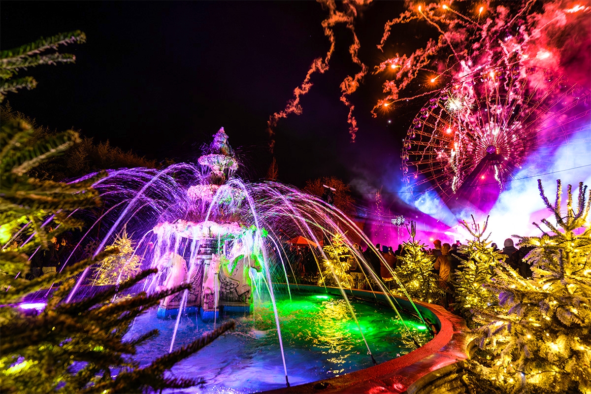 Entreeticket Walibi Bright Nights + overnachting Walibi Village