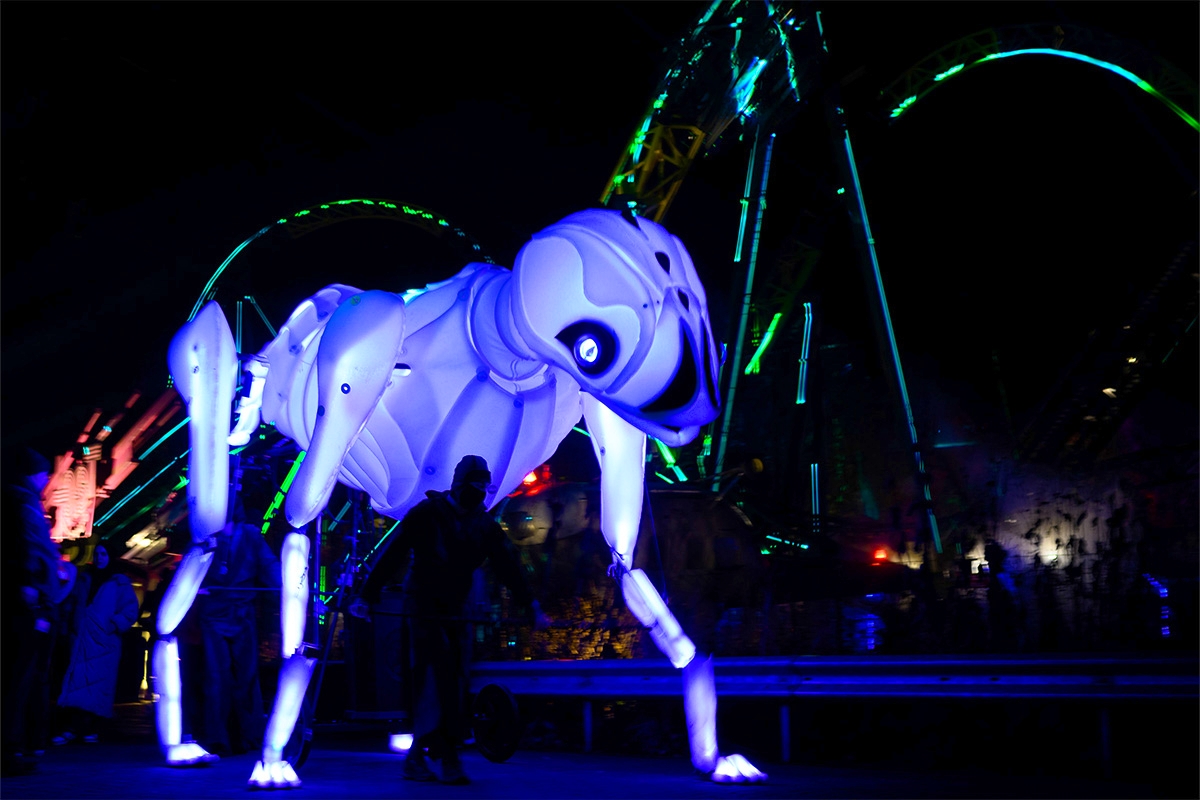 Entreeticket Walibi Bright Nights + overnachting Walibi Village