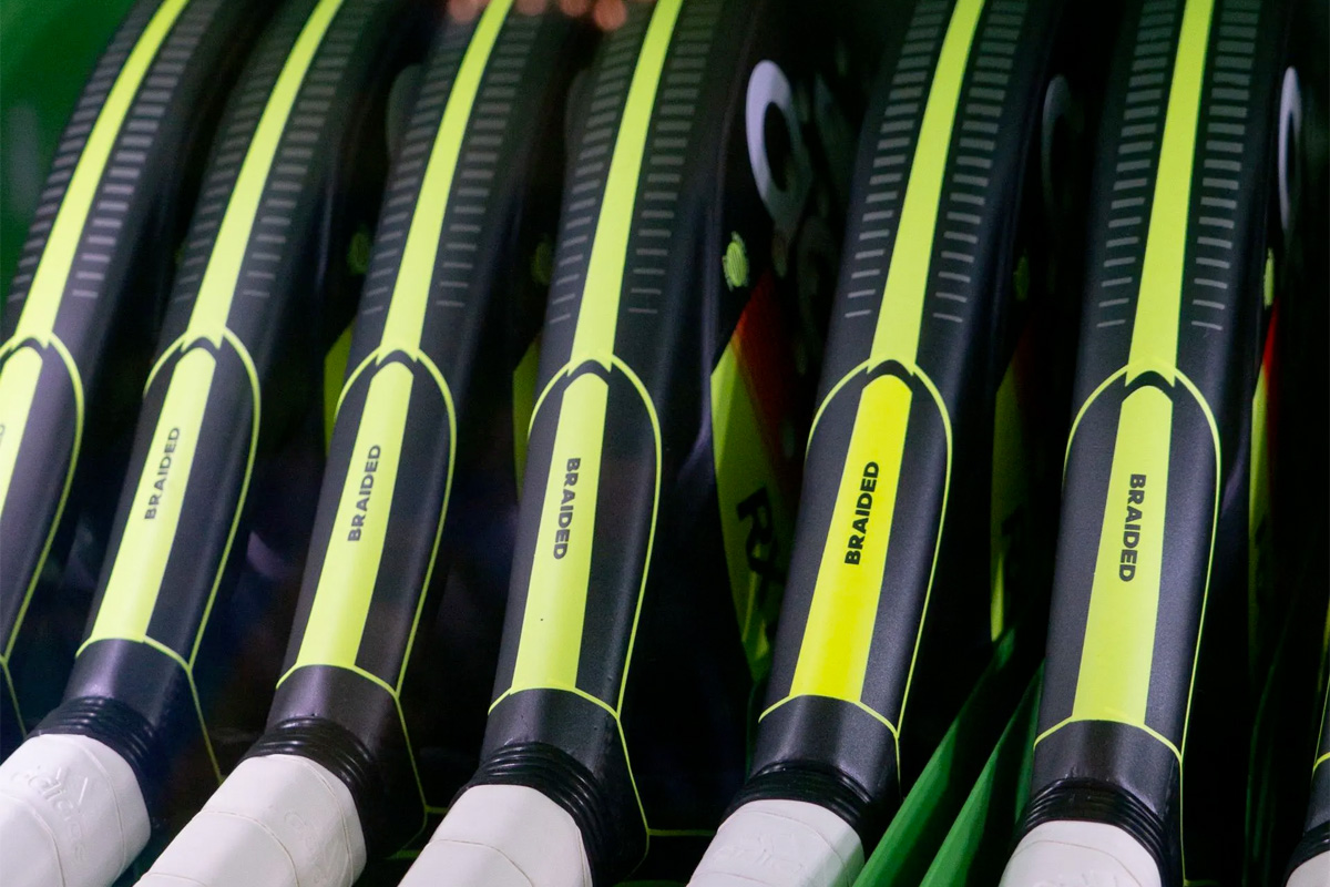 1 of 1,5 uur padellen voor 4 personen bij Padelhill Hillegom