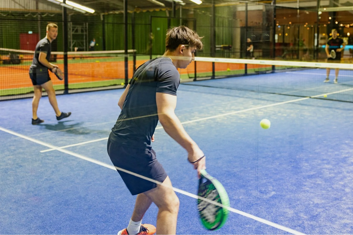 Padellen + portie bitterballen bij Plaza Sportz Coevorden