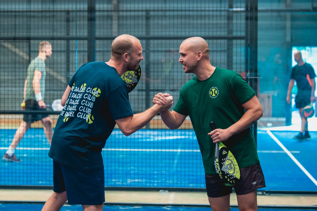 Padellen + portie bitterballen bij Plaza Sportz Coevorden