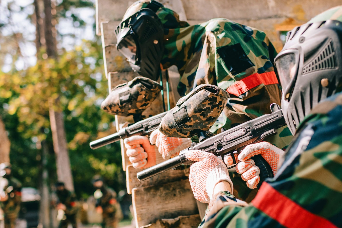 Paintball ou Laser Paintball à Agimont Adventure (10 personnes)