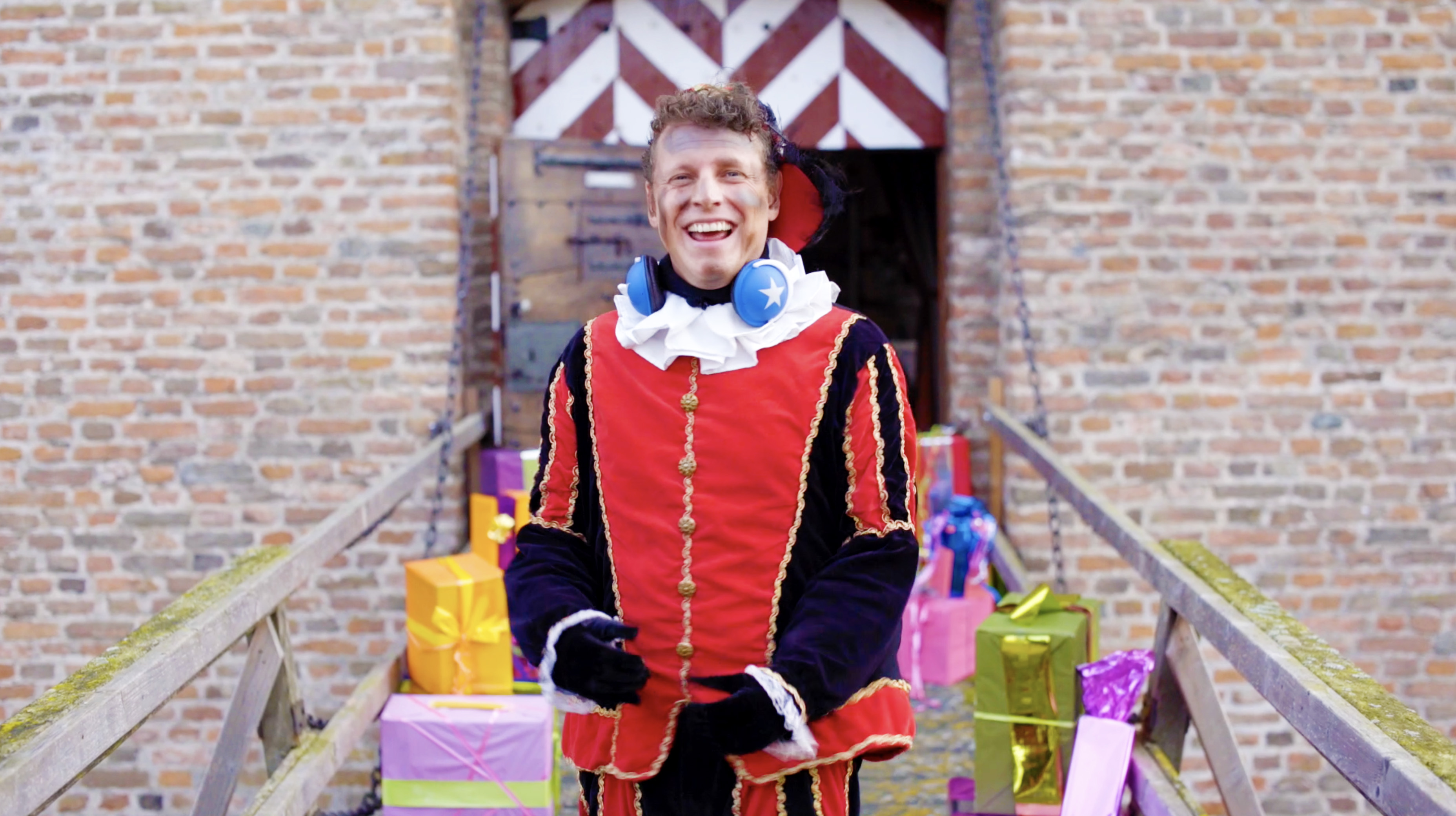 Een persoonlijke boodschap van Party Piet Pablo op pakjesavond! 