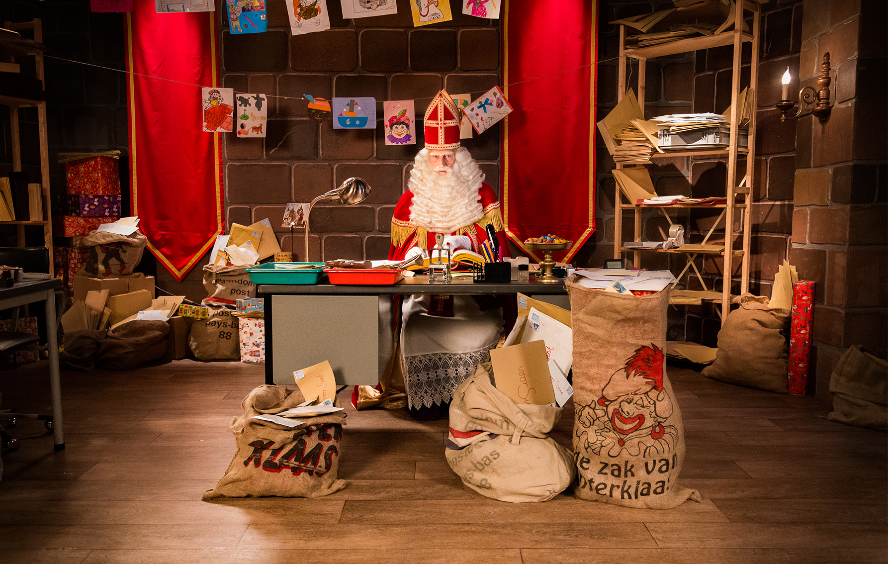 Verras jouw familie met een persoonlijke videoboodschap van Sint! 