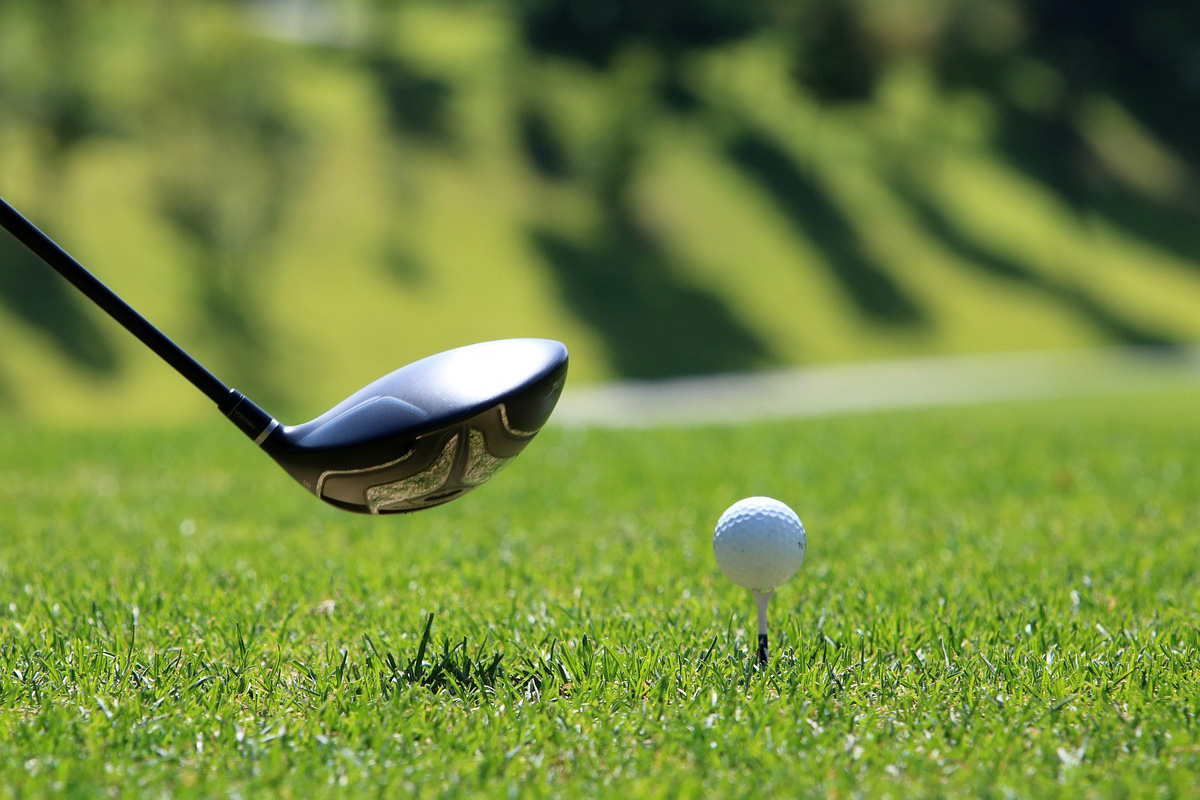 Pitch & Putt + koffie/thee en Drentse cake bij Landgoed Zwartemeer