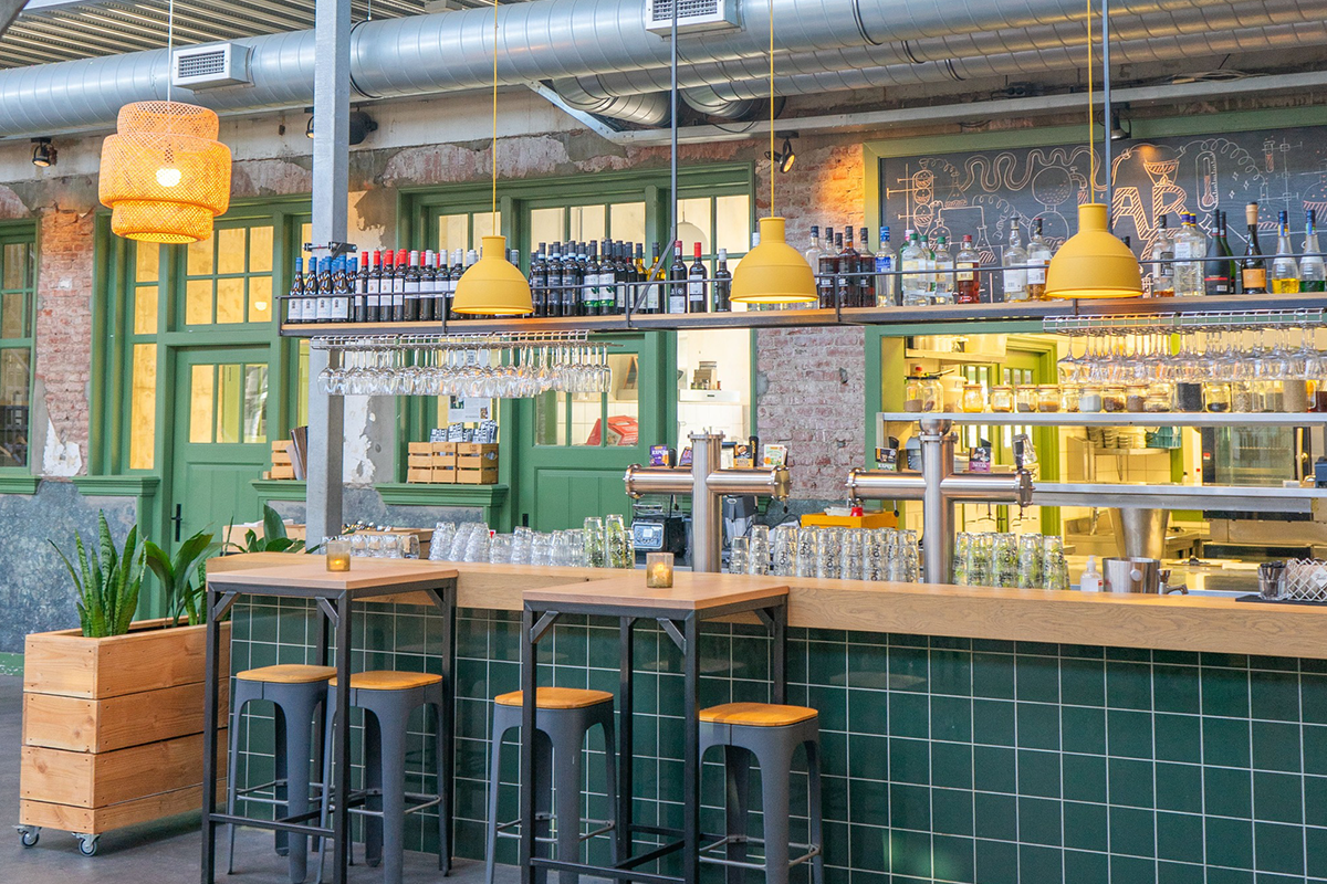 Luxe high tea + onbeperkt thee bij Lab-44