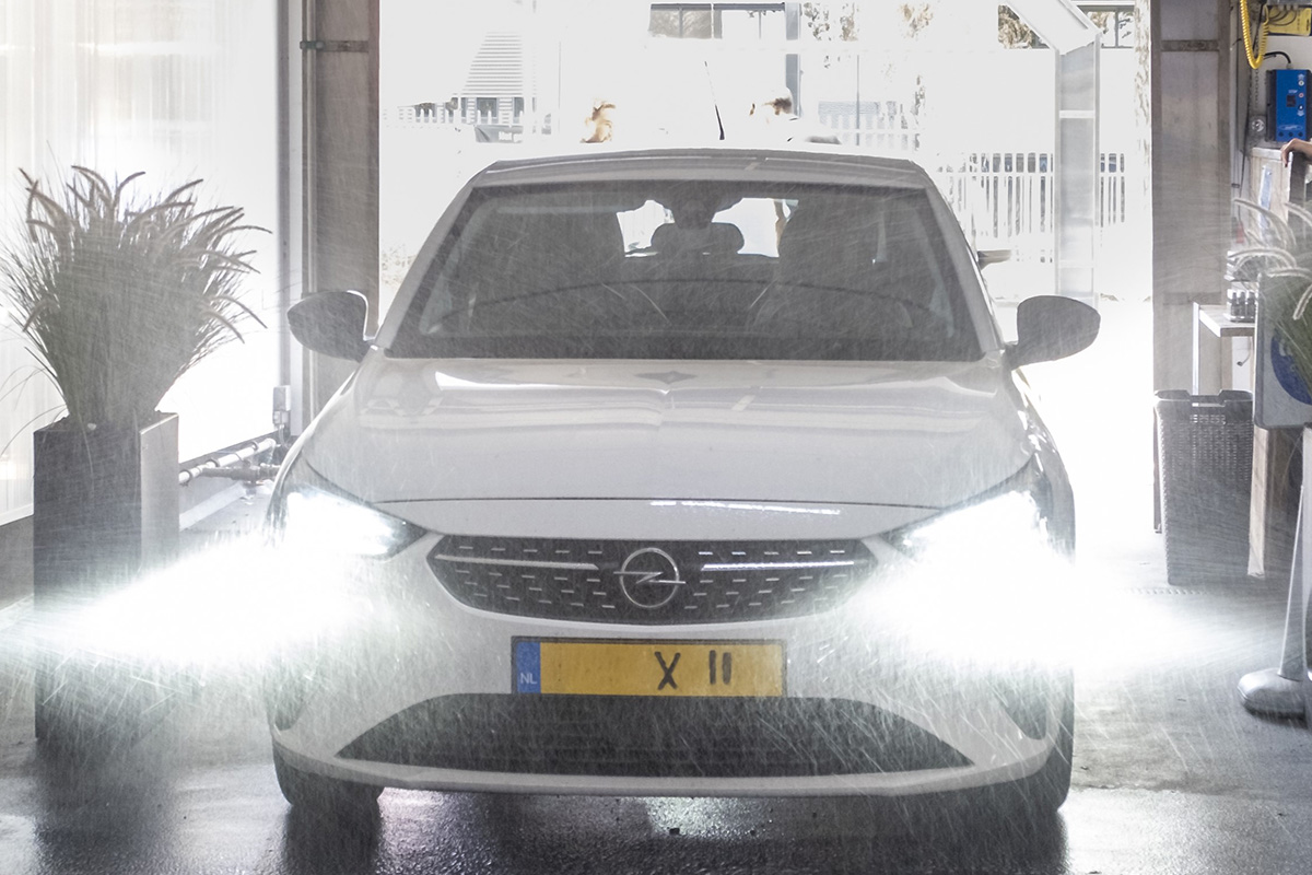 Platina-wasprogramma bij iClean Carwash Deventer